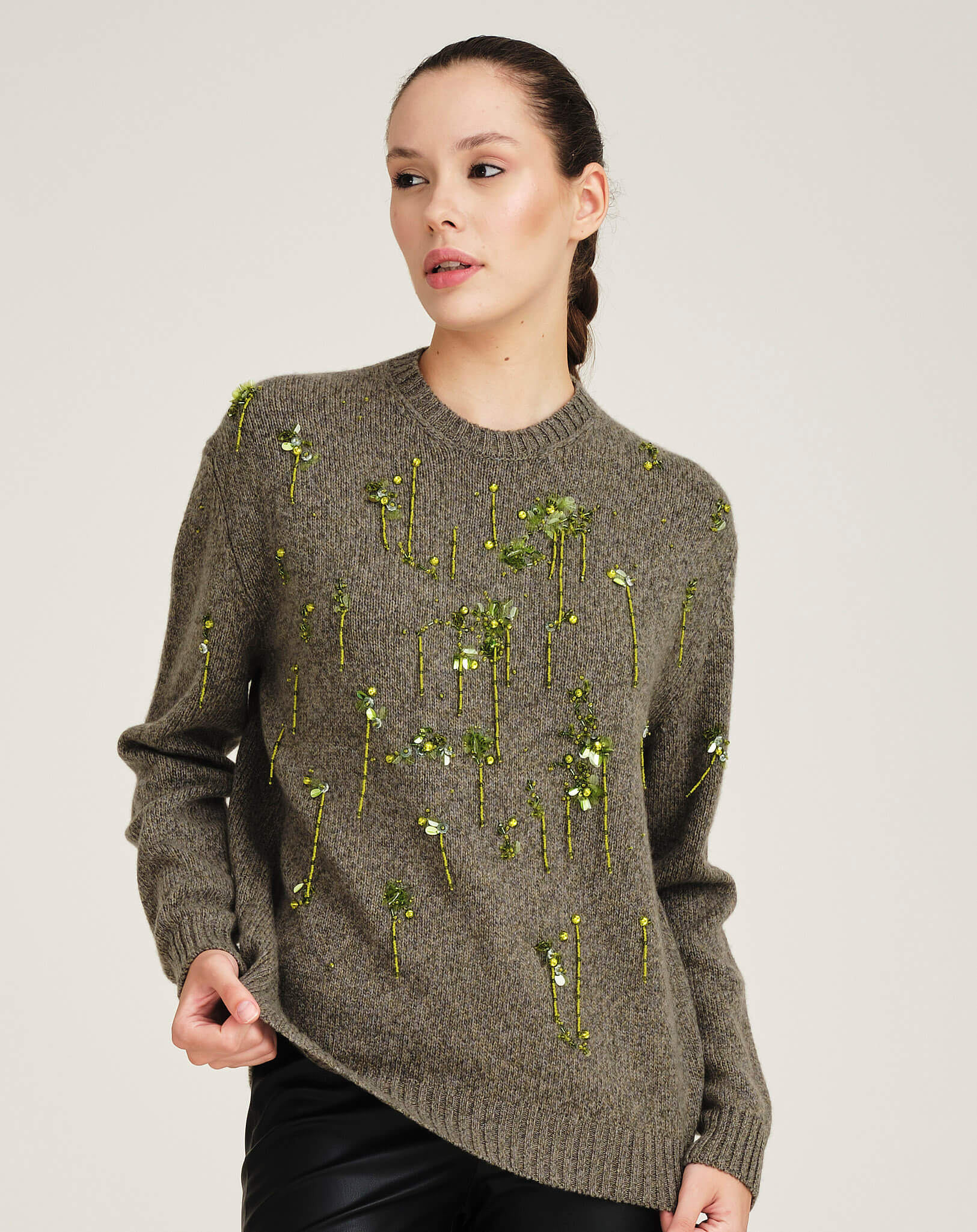 Prada- Floral Embellished Crewneck Knit Sweater in Grey IT42